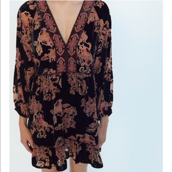 Zara velvet trim dress ✨ - Picture 6 of 14